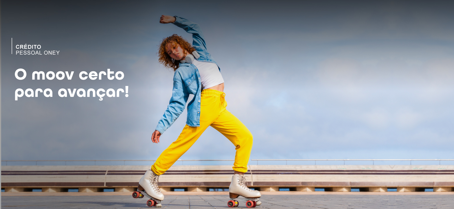 Pessoa jovem de patins em movimento representando progresso com o Crédito Pessoal Oney — o moov certo para avançar com os seus objetivos